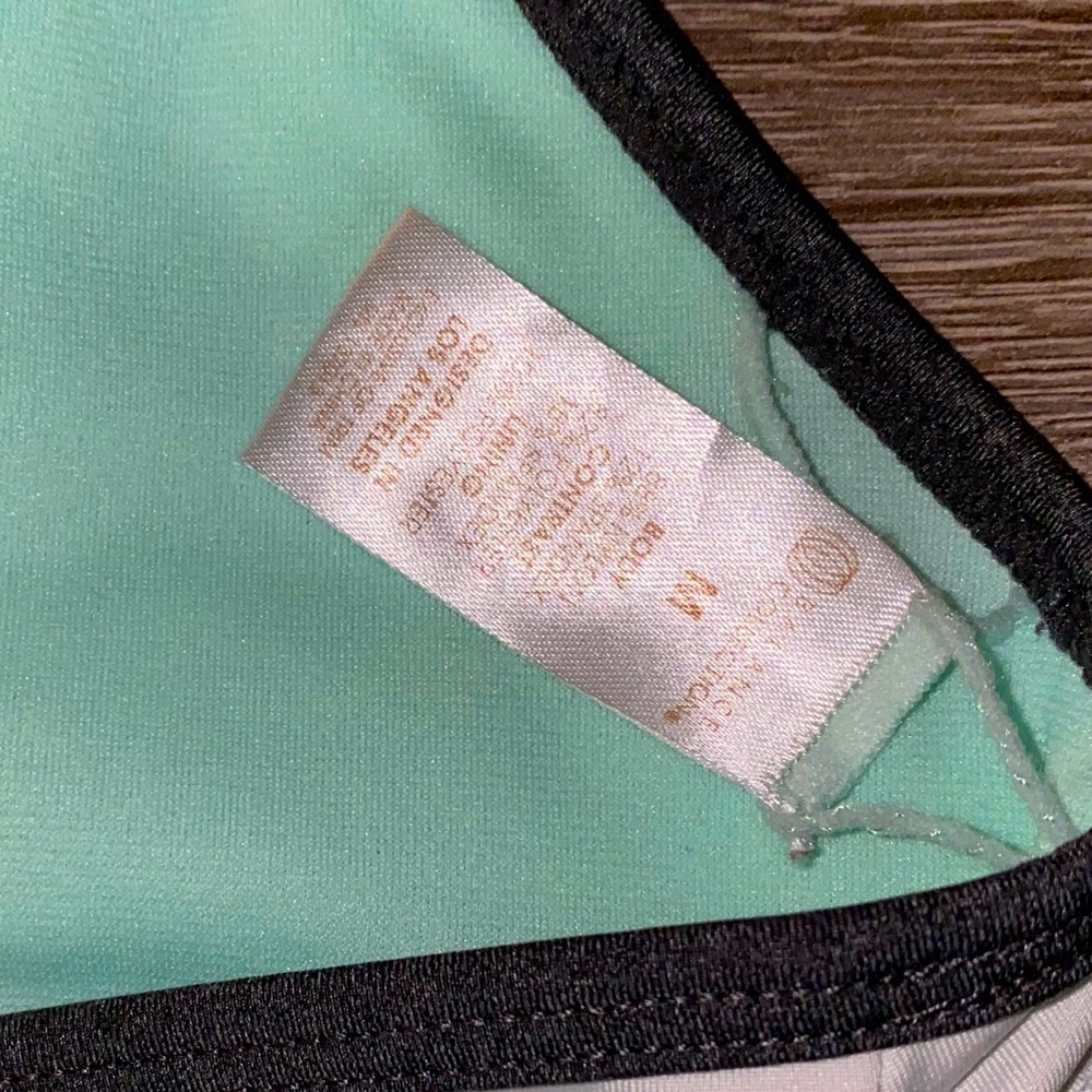 BALANCE SPORTS BRA 🤍💙 - Picture 4 of 8